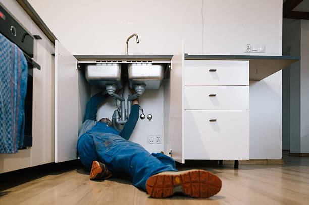 Professional Drain Cleaning technician working in Cinebar, WA